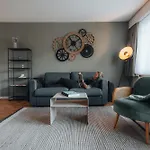 Zentrale Laenggasse - Ruhig - Gratis Parking - Oev Vor Der Tuer Apartman Bern