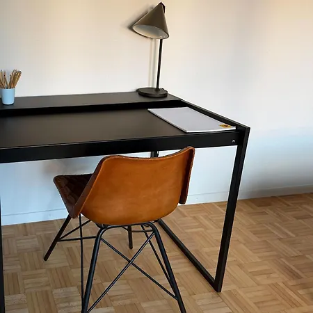 Zentrale Laenggasse - Ruhig - Gratis Parking - Oev Vor Der Tuer * 베른