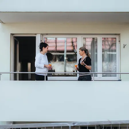 Apartamento Zentrale Laenggasse - Ruhig - Gratis Parking - Oev Vor Der Tuer Berna