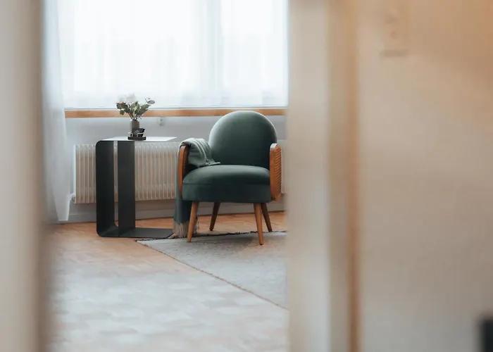 Zentrale Laenggasse - Ruhig - Gratis Parking - Oev Vor Der Tuer * 베른